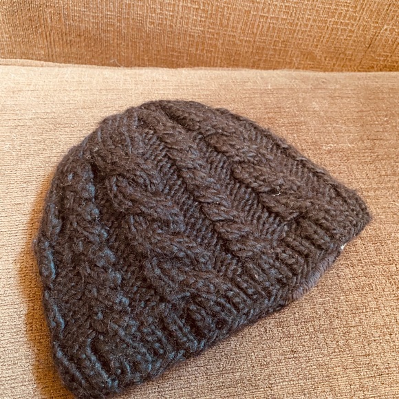 North Face beanie - Picture 2 of 2